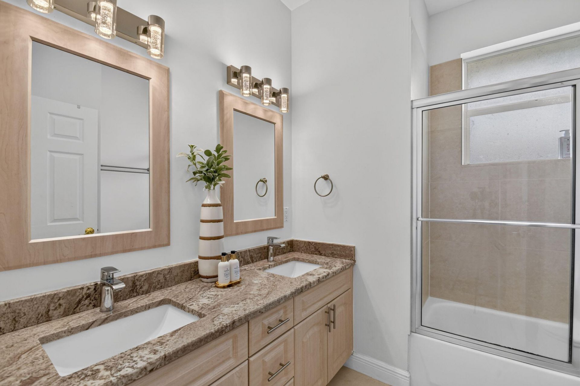 2676 Yarmouth Drive, Wellington, FL 33414 Photo