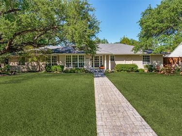 4521 Nashwood Lane, Dallas, TX 75244