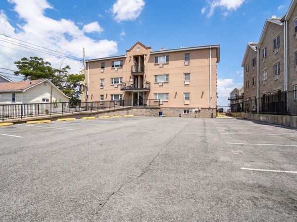 24 Pennyfield Avenue, Unit 2C, Bronx, NY 10465