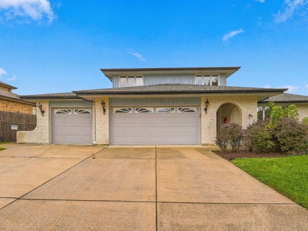 13623 S 84th Avenue, Orland Park, IL 60462