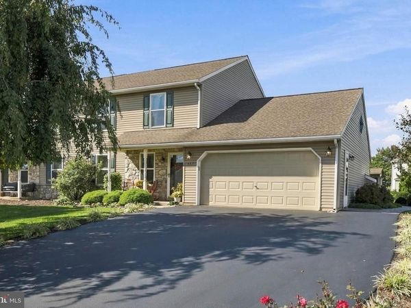 487 DAISY DRIVE , NEW HOLLAND, PA 17557