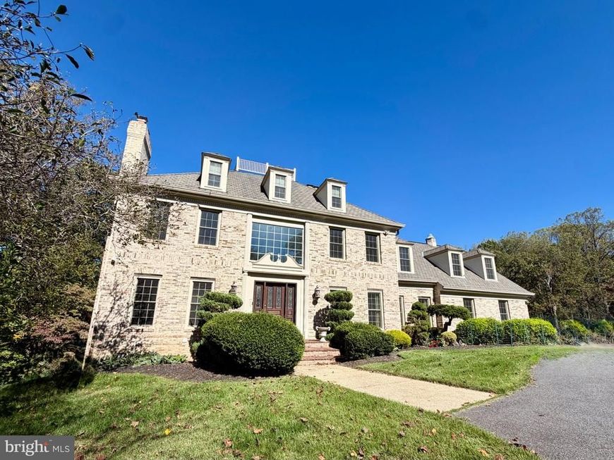 11612 Lake Potomac Drive, Potomac, MD 20854 Main Photo