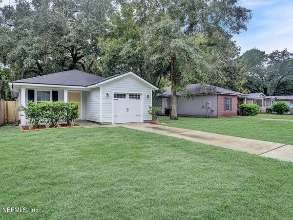 2370 JOHNSON Avenue, Jacksonville, FL 32207