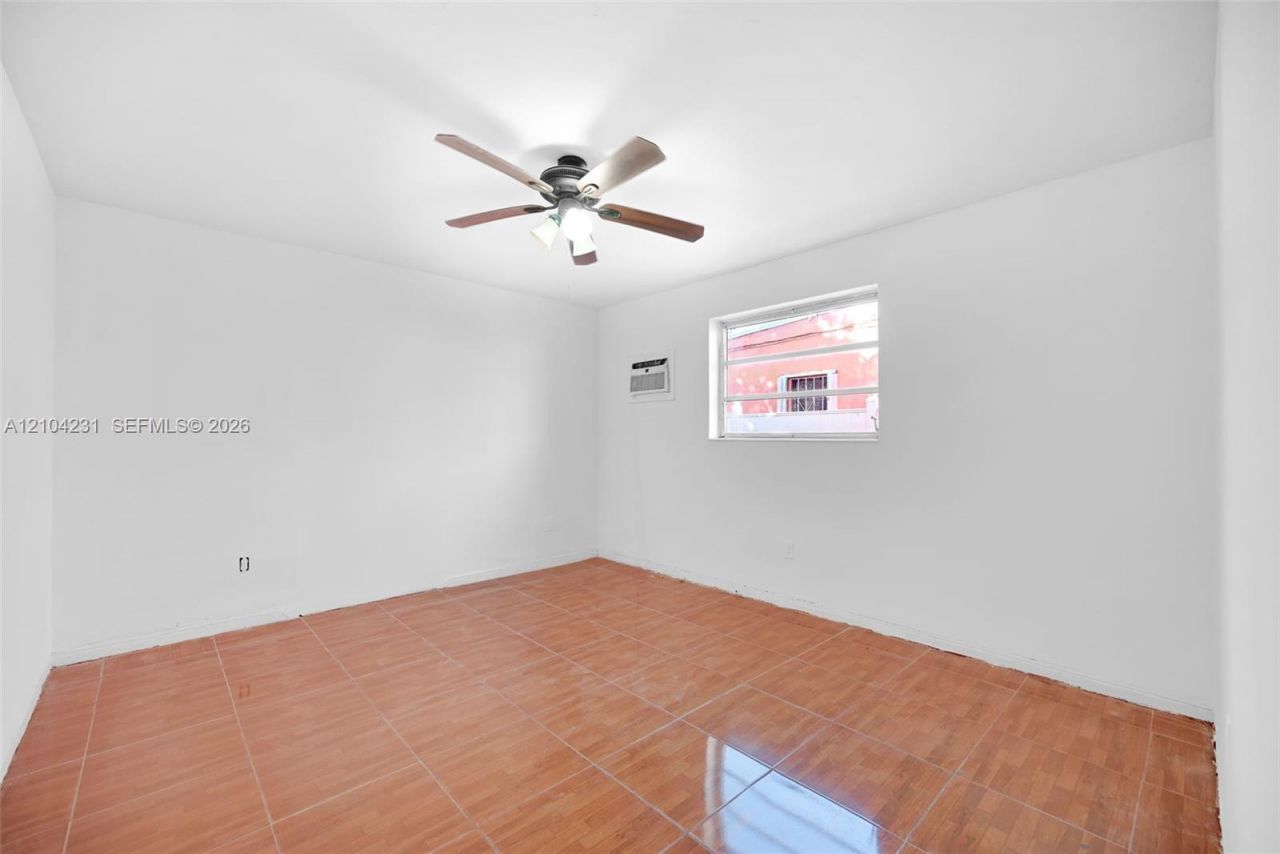 1170 NW 120th St , North Miami, FL 33168 Photo