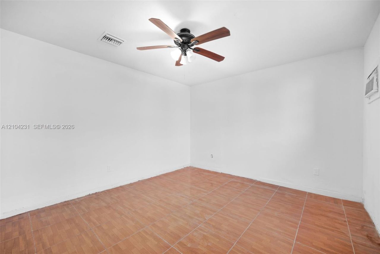 1170 NW 120th St , North Miami, FL 33168 Photo