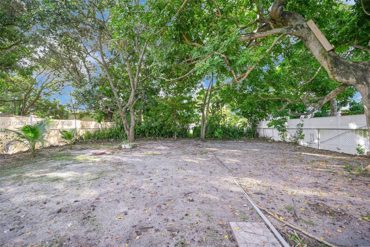 1170 NW 120th St , North Miami, FL 33168 Photo