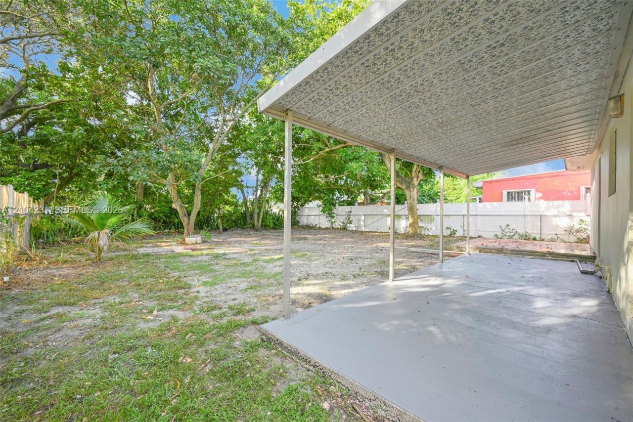 1170 NW 120th St , North Miami, FL 33168 Photo