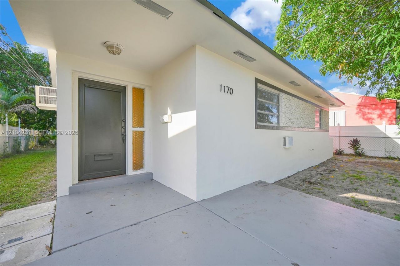 1170 NW 120th St , North Miami, FL 33168 Photo