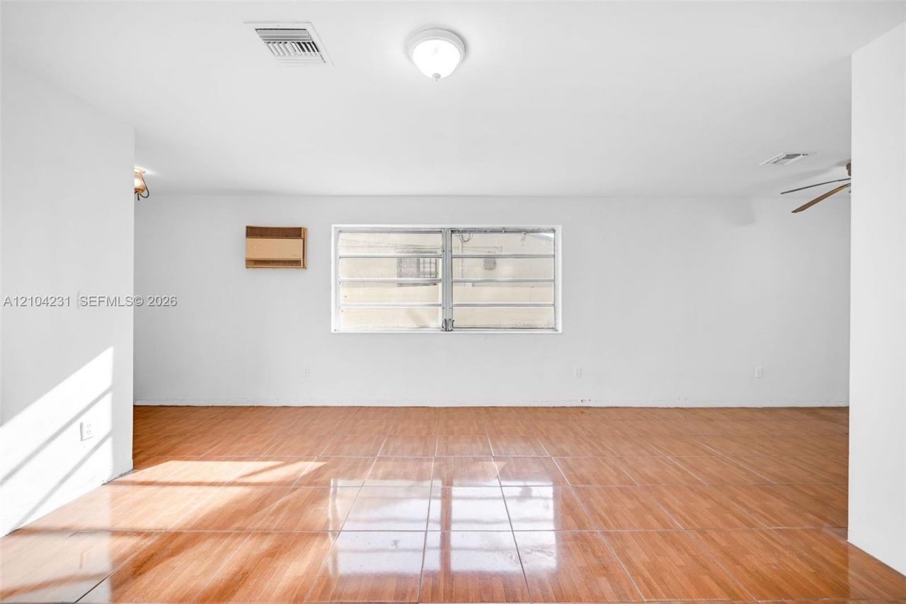 1170 NW 120th St , North Miami, FL 33168 Photo