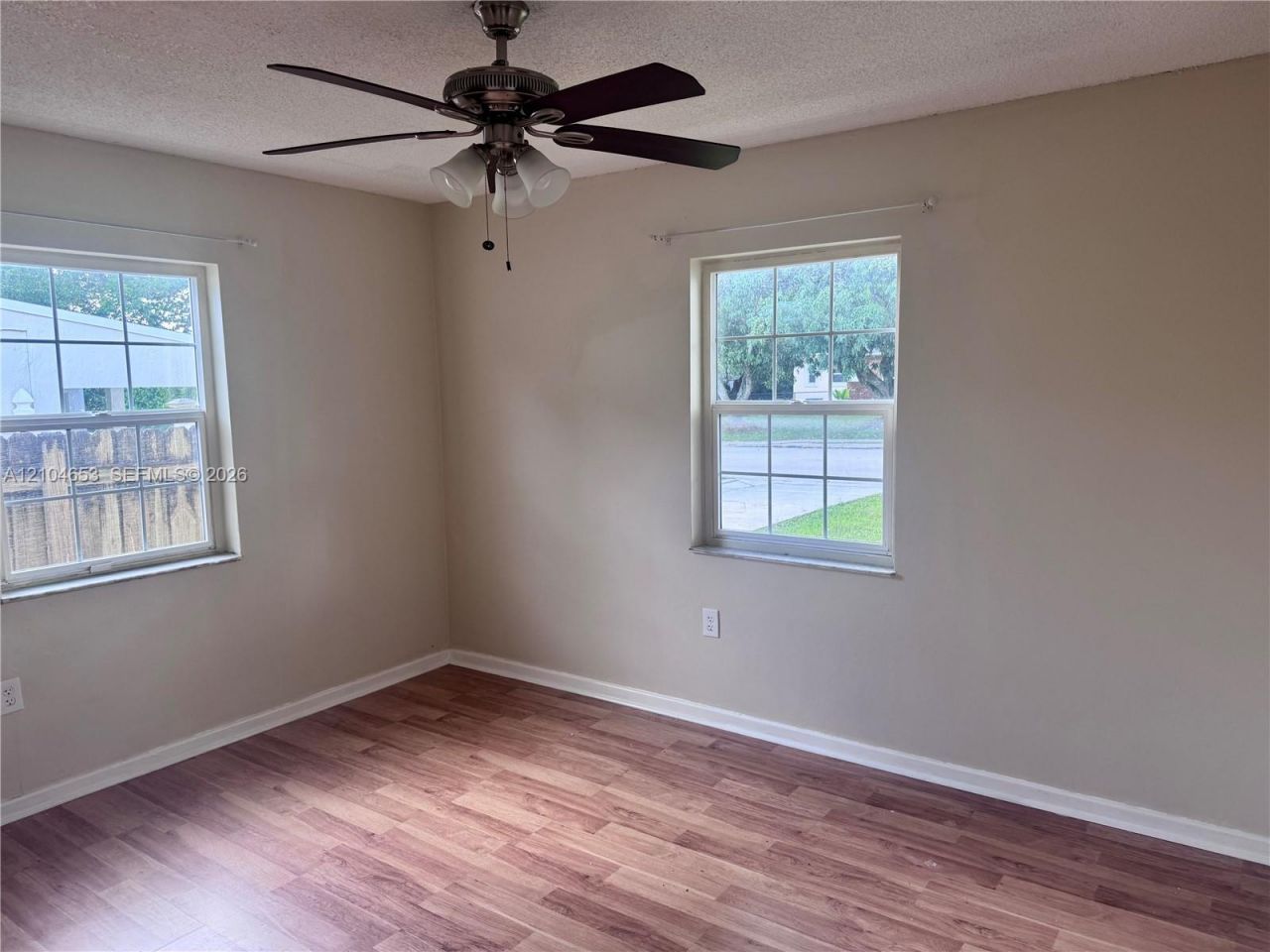 1530 N 17th Ave N , Lake Worth, FL 33460 Photo