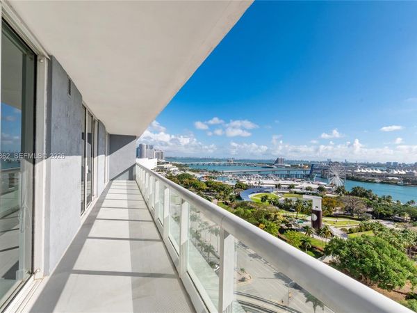 50 BISCAYNE BLVD , Unit 1808, Miami, FL 33132