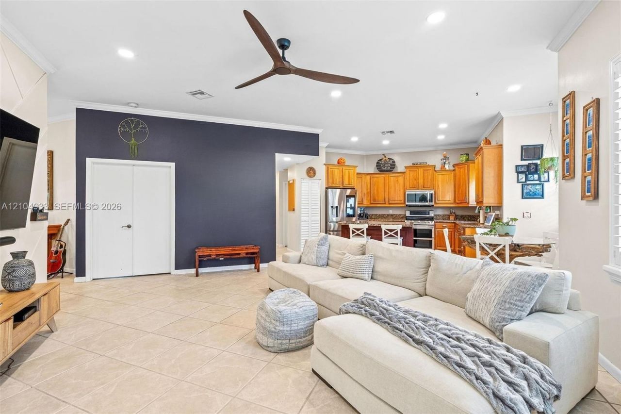 5400 SW 199th Ave, Pembroke Pines, FL 33332 Photo
