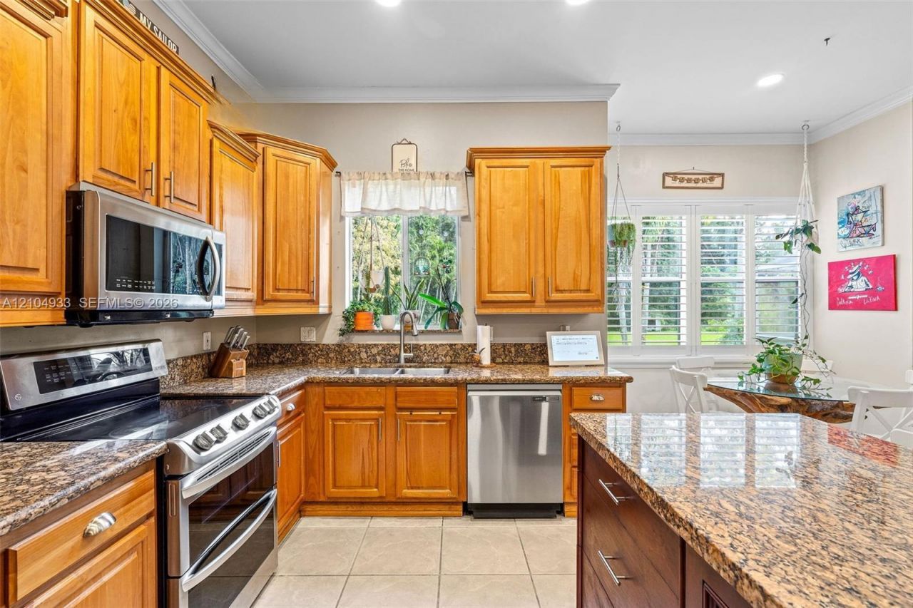 5400 SW 199th Ave, Pembroke Pines, FL 33332 Photo