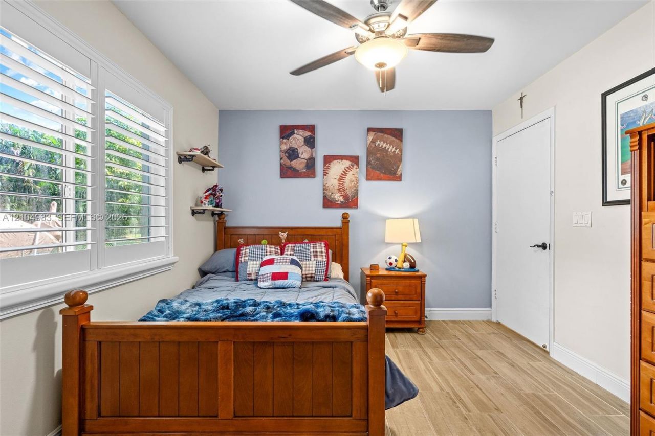 5400 SW 199th Ave, Pembroke Pines, FL 33332 Photo