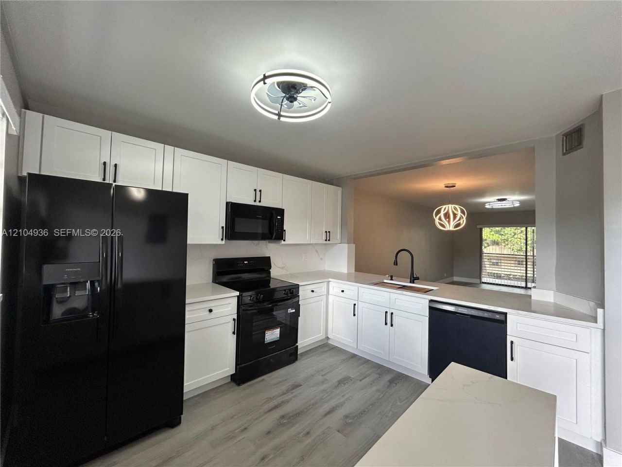 200 Berkley Rd, Unit 202, Hollywood, FL 33024 Photo