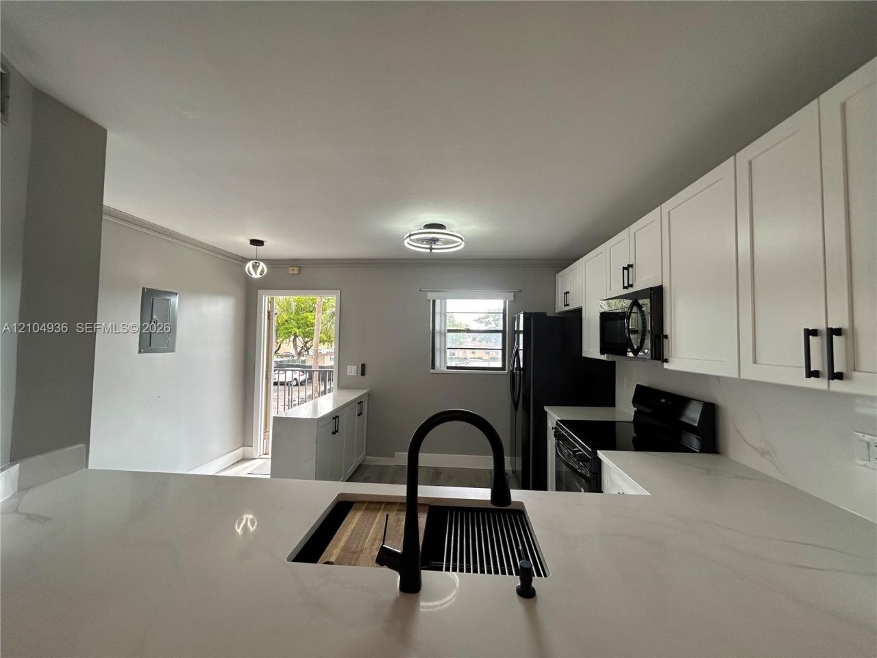 200 Berkley Rd, Unit 202, Hollywood, FL 33024 Photo