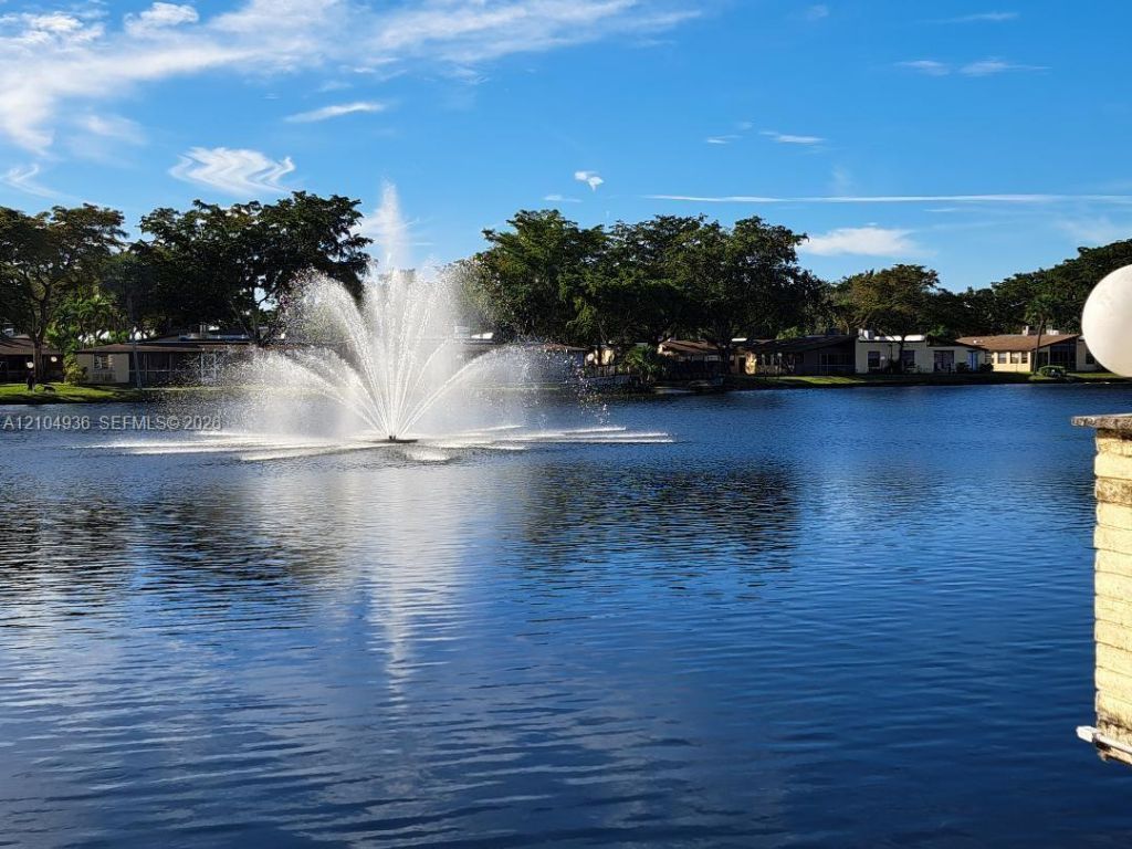 200 Berkley Rd, Unit 202, Hollywood, FL 33024 Photo