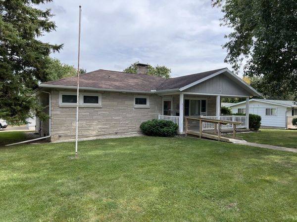 315 S Cherry Street , Paxton, IL 60957