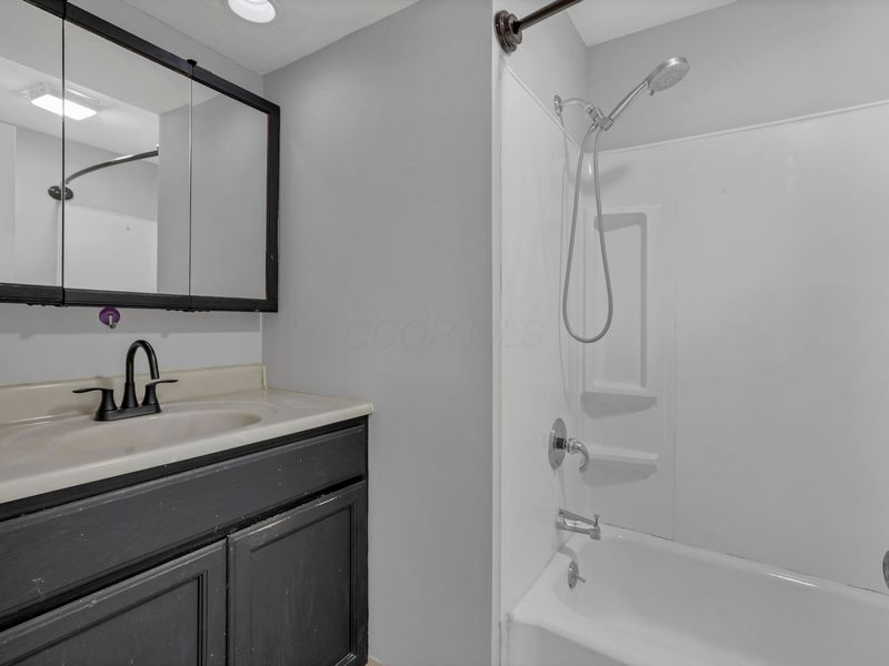 1622 W Fair Avenue , Lancaster, OH 43130 Photo 12