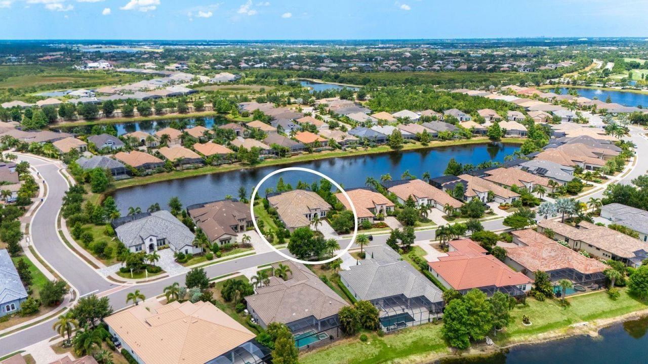 16720 Berwick Terrace, Lakewood Ranch, FL 34202 Photo