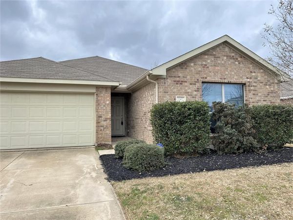247 Pine Crest Drive, Justin, TX 76247