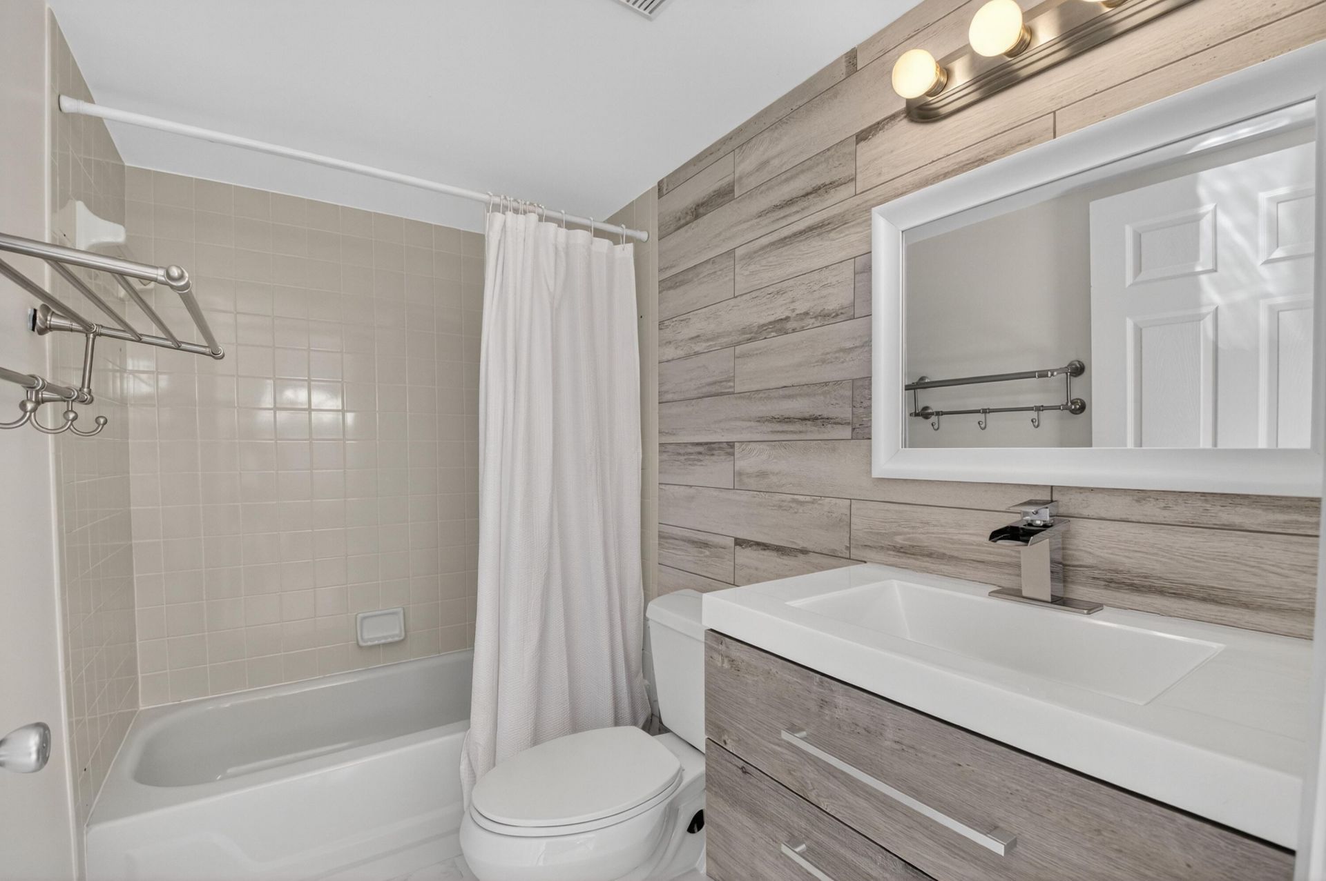 4310 Village Drive, Unit D, Delray Beach, FL 33445 Photo