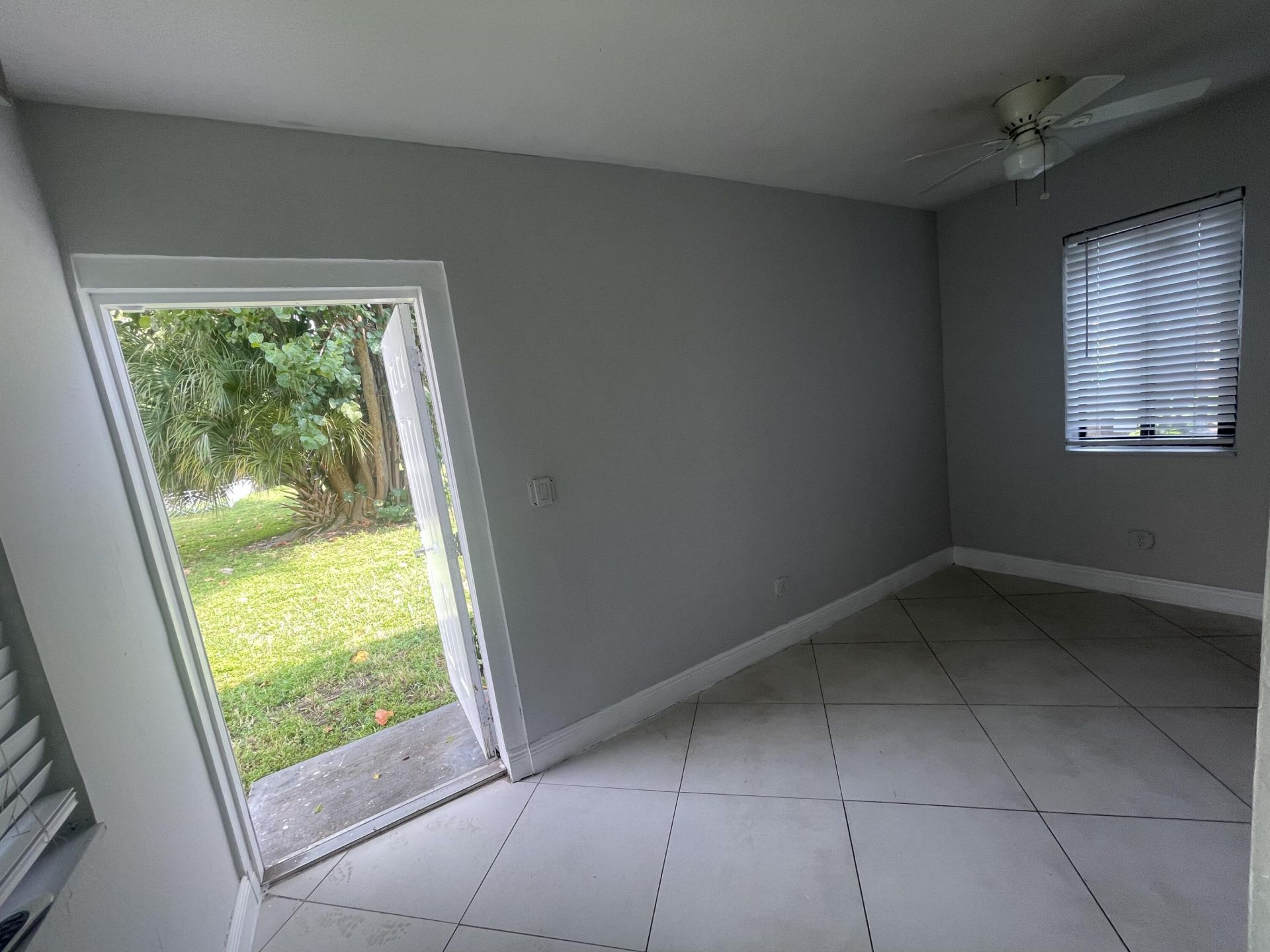 103 NW 7th, Unit F, Pompano Beach, FL 33060 Photo