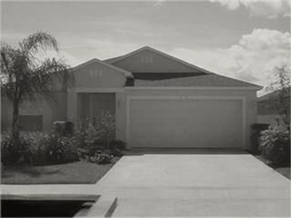 876 GREENLEAF Circle, Vero Beach, FL 32960