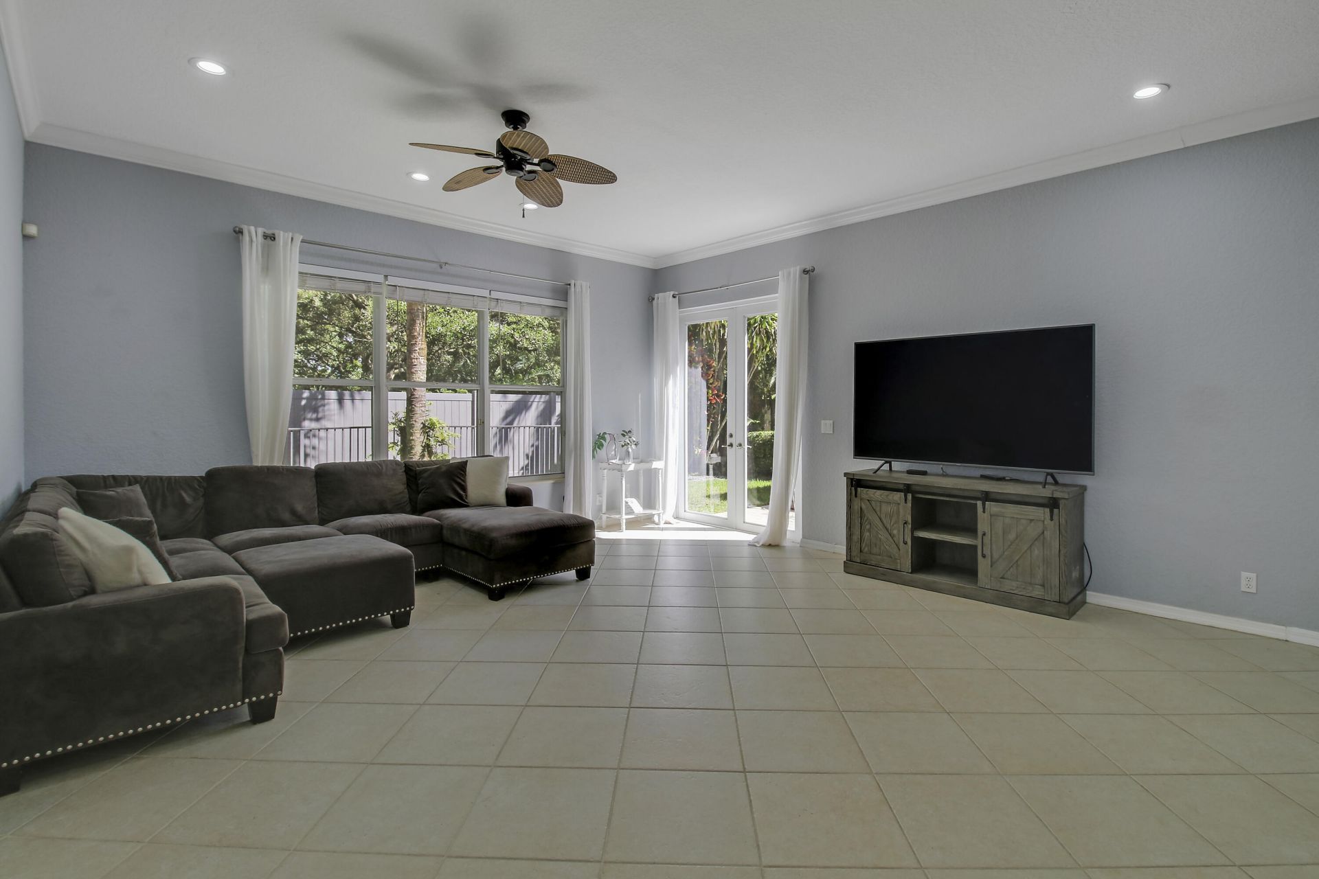 221 Isle Verde Way, Palm Beach Gardens, FL 33418 Photo