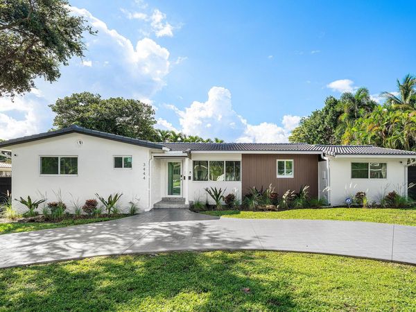 3444 Pierce Street, Hollywood, FL 33021