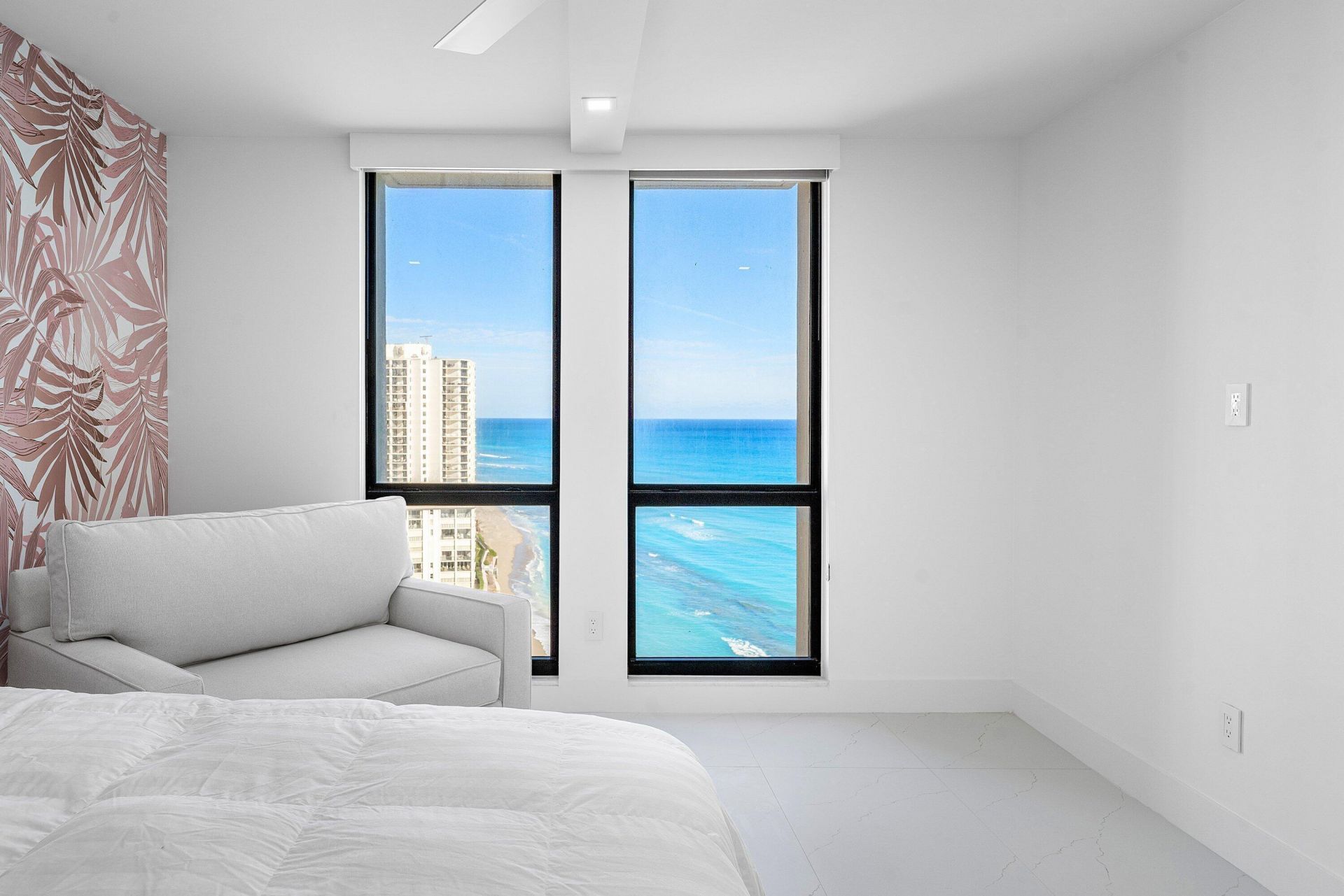 5380 N Ocean Drive, Unit 19D, Riviera Beach, FL 33404 Photo