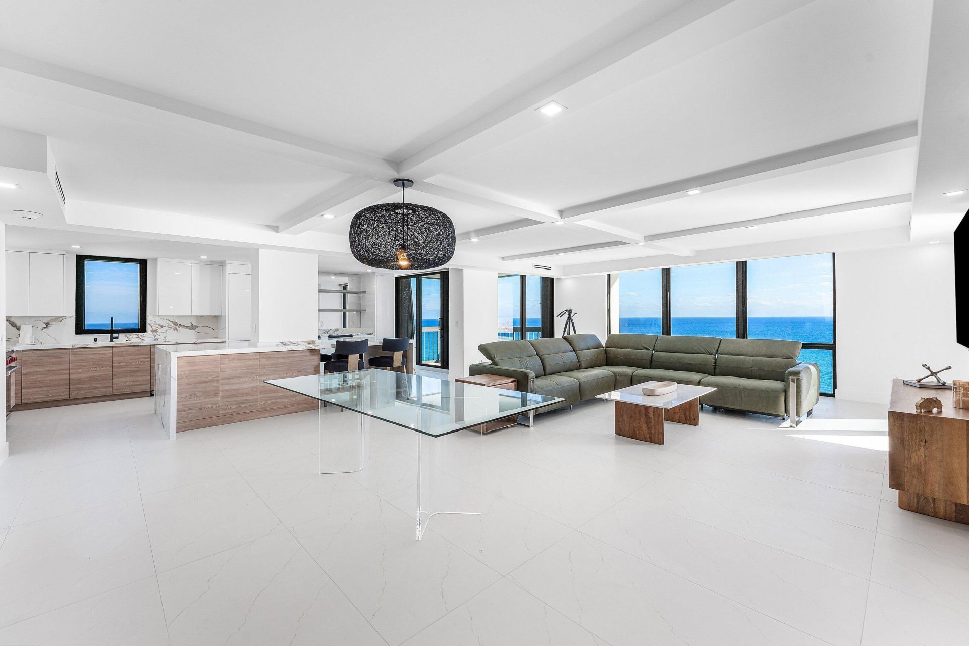 5380 N Ocean Drive, Unit 19D, Riviera Beach, FL 33404 Photo