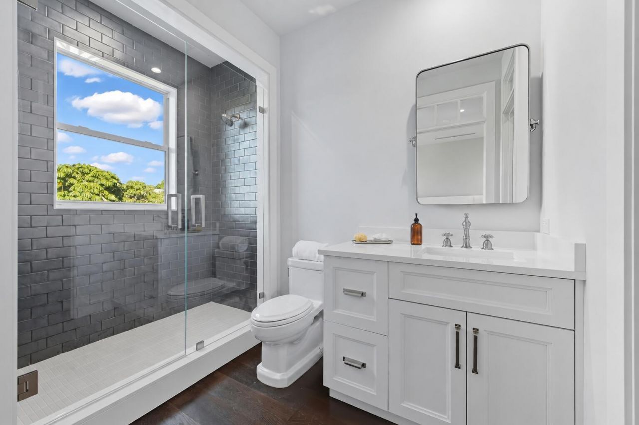 11823 Lake Shore Place, North Palm Beach, FL 33408 Photo