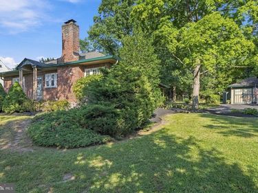 1234 FARMINGTON AVENUE, POTTSTOWN, PA 19464