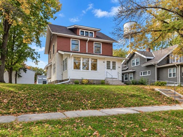 214 Broadway Street , Hanska, MN 56041