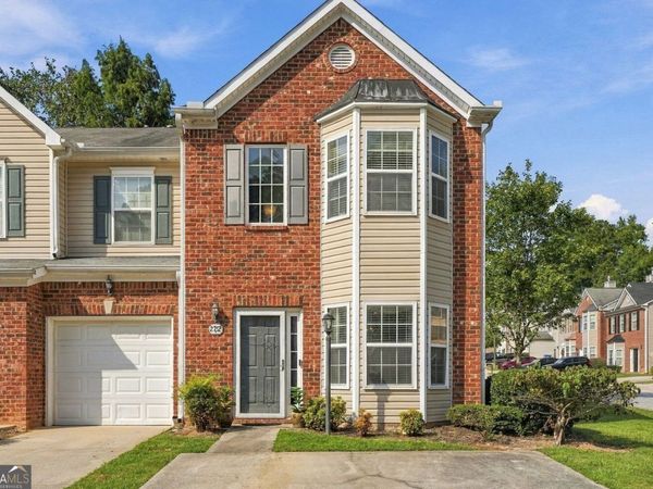 2752 Rocky Court, Atlanta, GA 30349