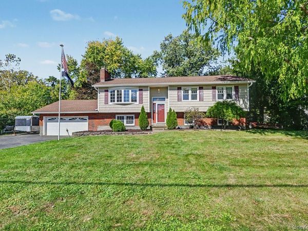 14 Tor Road, Wappingers Falls, NY 12590
