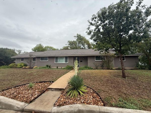 5705 Coventry LN, Austin, TX 78723
