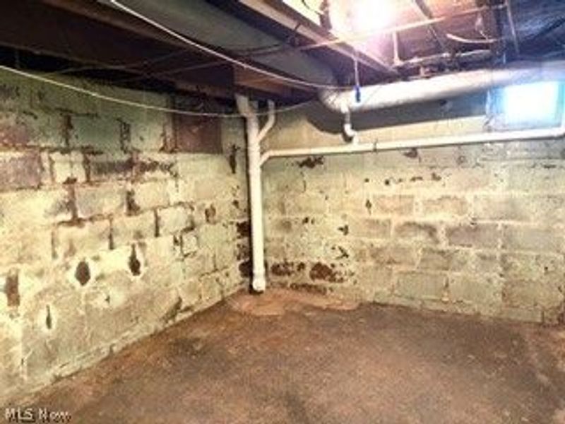212 Race Avenue, Byesville, OH 43723 Photo 36