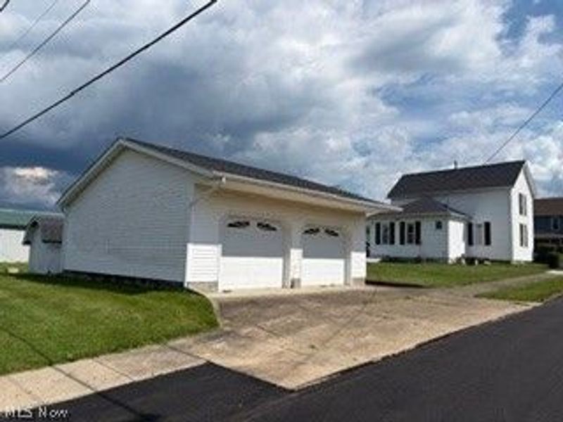 212 Race Avenue, Byesville, OH 43723 Photo 8