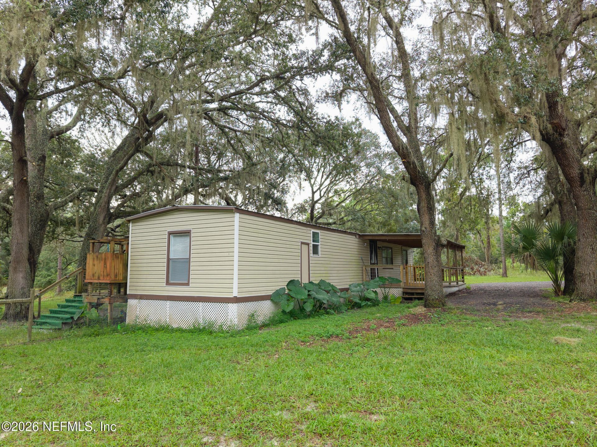 203 Pond Circle, Interlachen, FL 32148 Photo