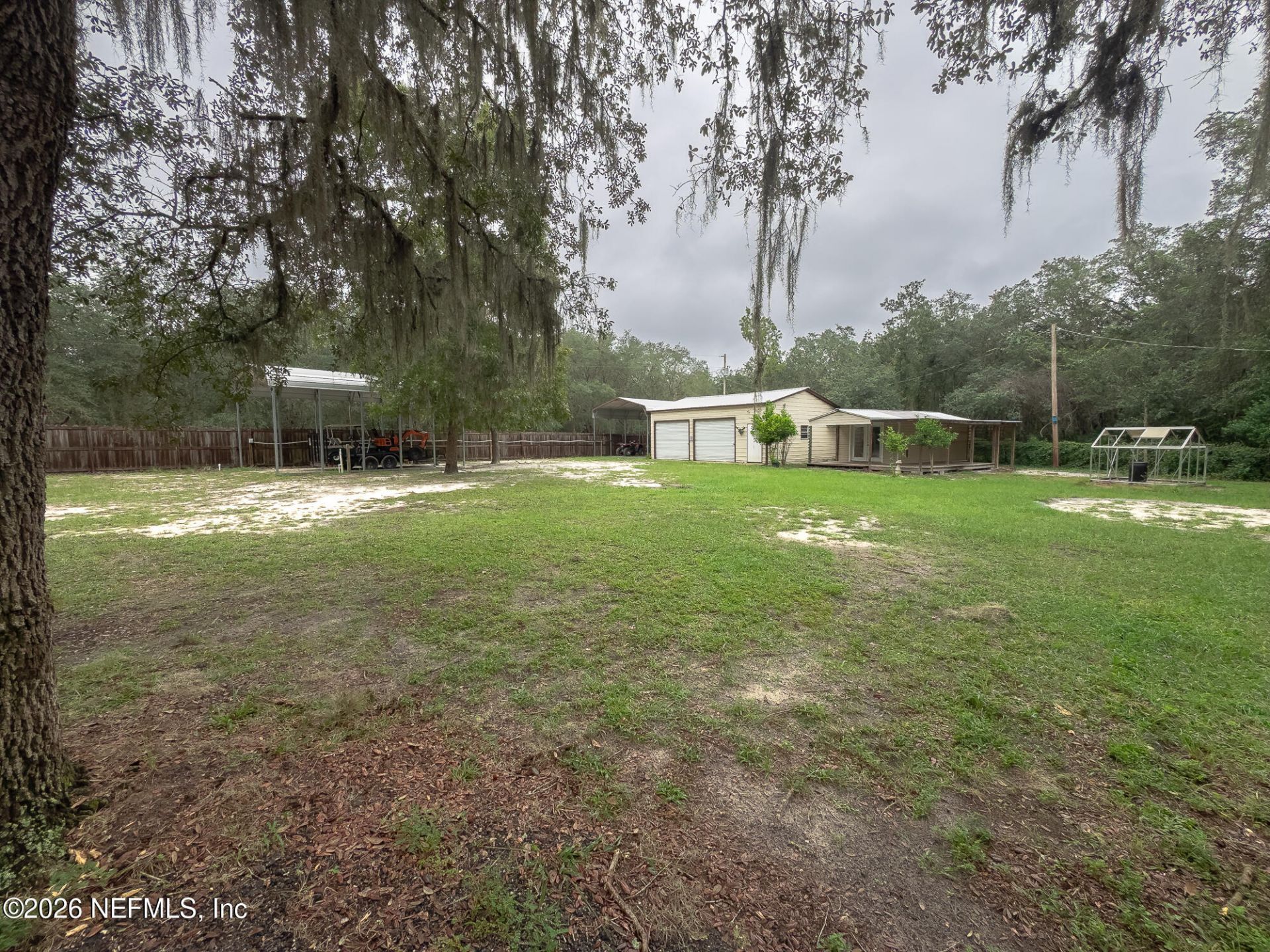 203 Pond Circle, Interlachen, FL 32148 Photo