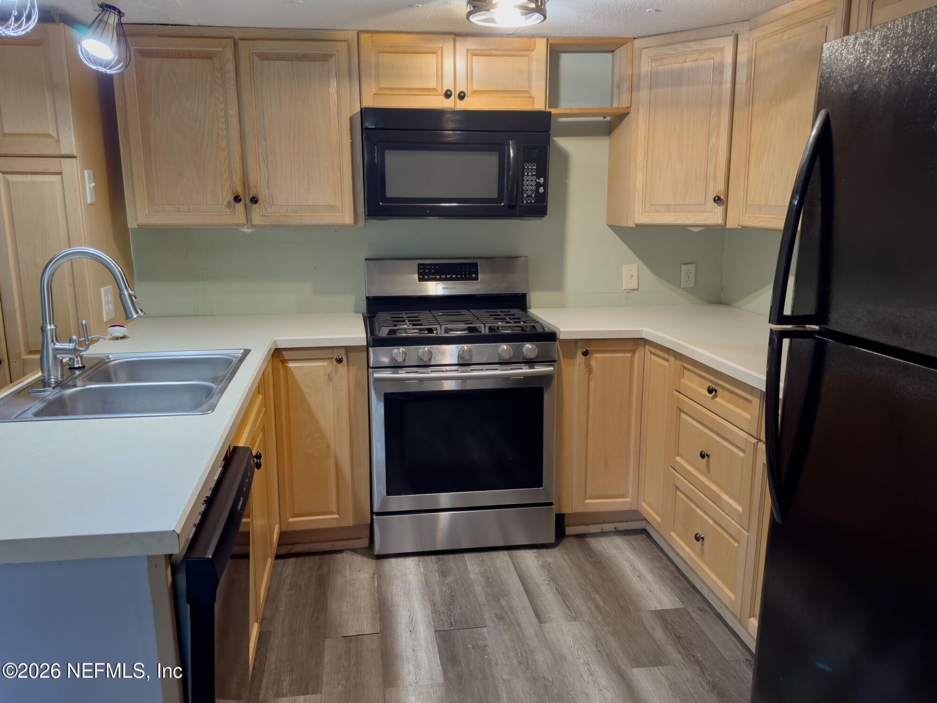 203 Pond Circle, Interlachen, FL 32148 Photo