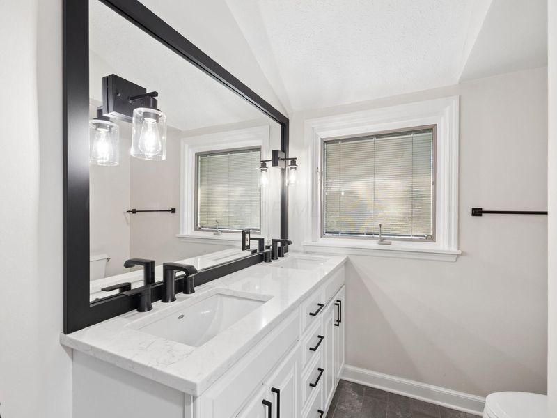 1981 Inchcliff Road , Columbus, OH 43221 Photo 35
