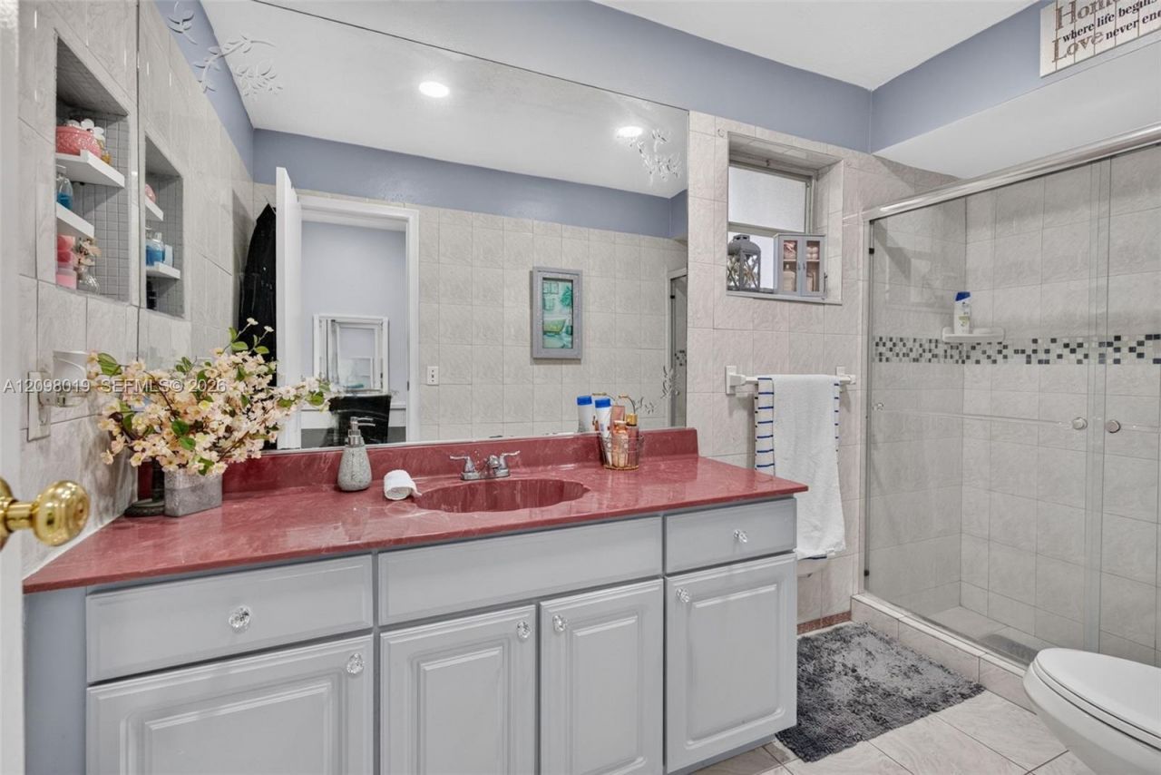 8480 NW 24th Ct, Sunrise, FL 33322 Photo
