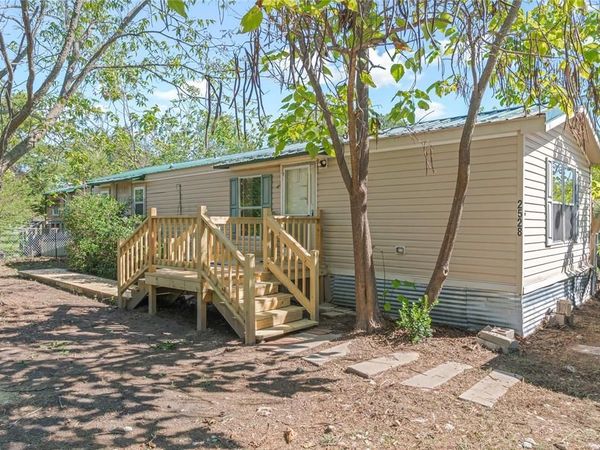 2528 Baywood Drive , Wills Point, TX 75169