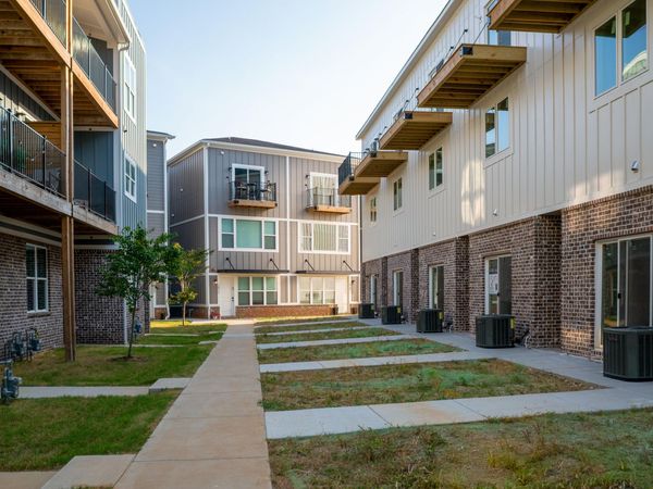 927 Montague Place, Chattanooga, TN 37408