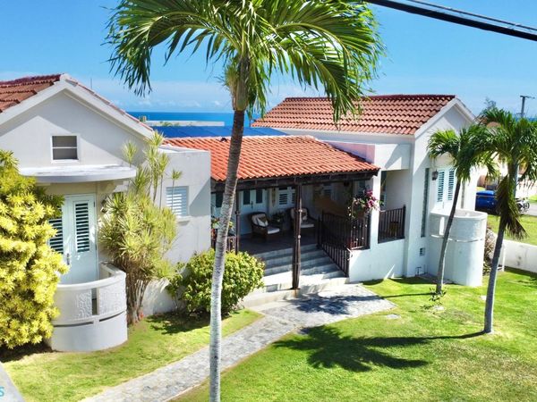 137 CALLE BEGONIA, Isabela, PR 00662
