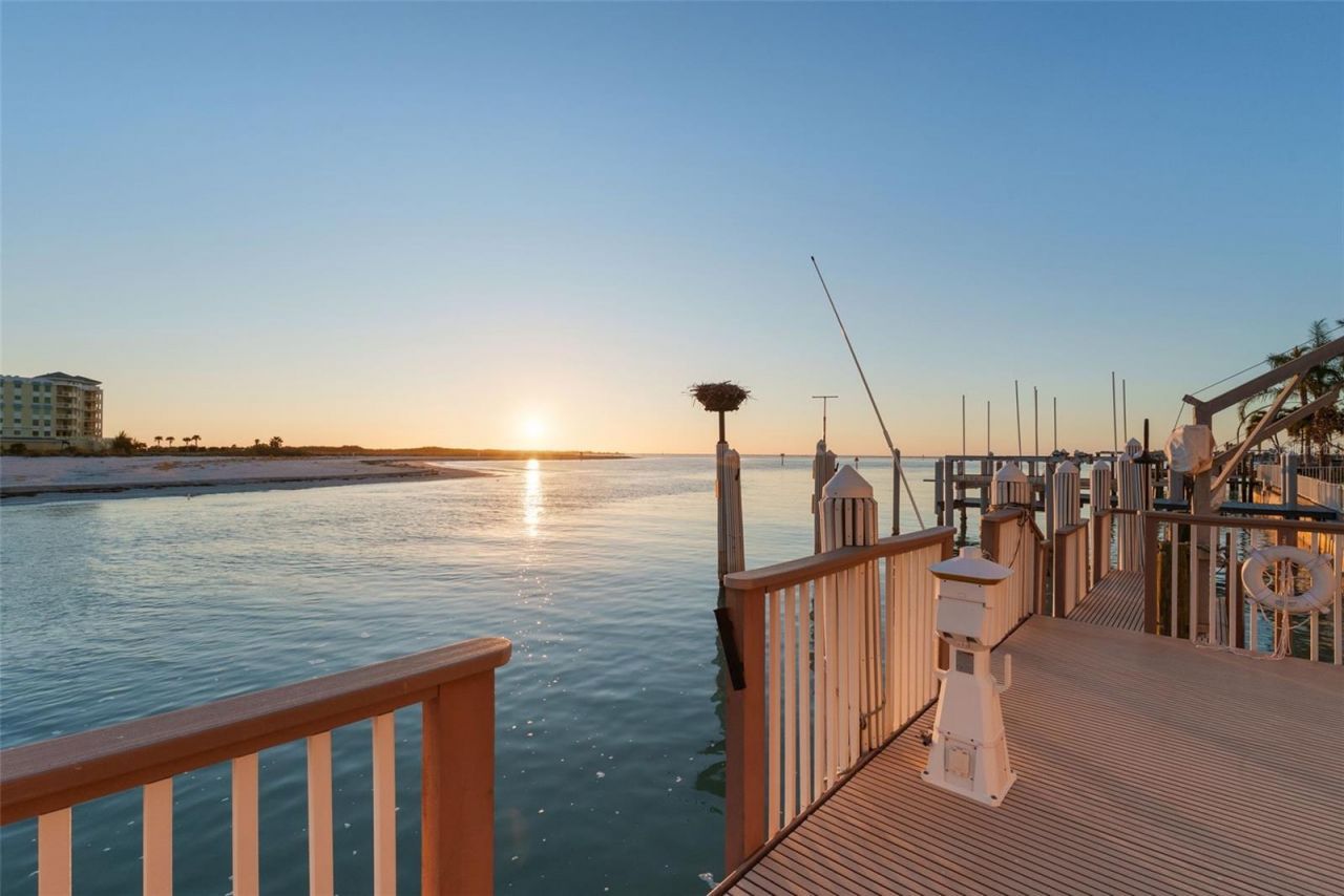 964 Monte Cristo Boulevard, Tierra Verde, FL 33715 Photo