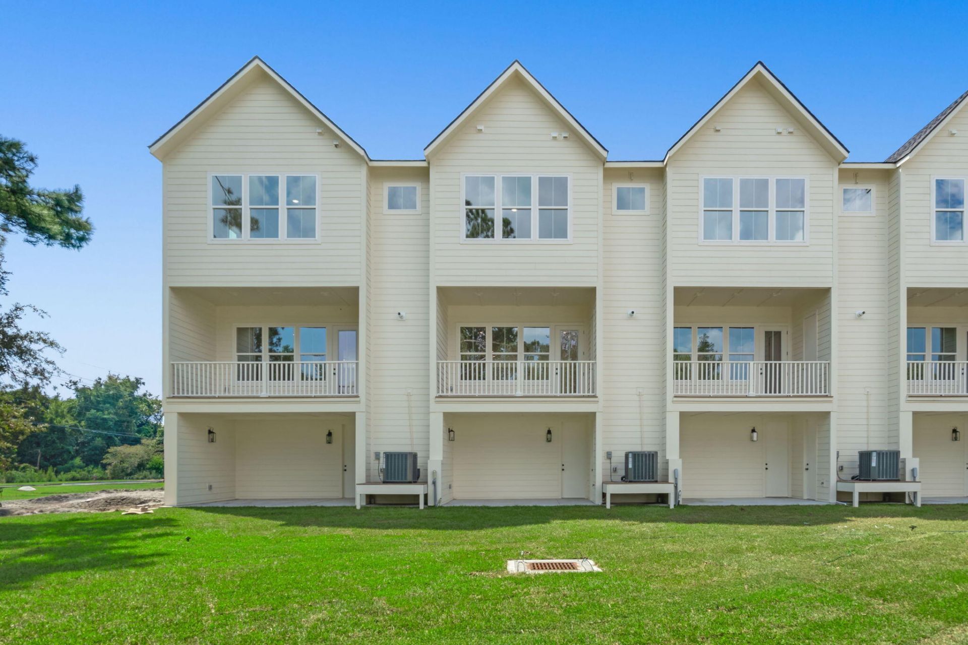 1606 Lauda Drive Photo 4